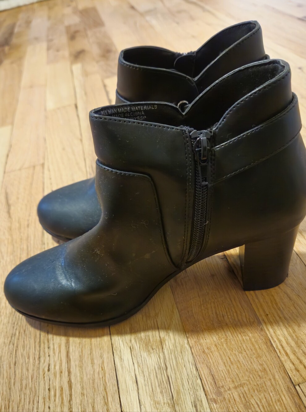 Giani Bernini Memory Foam Heeled Booties